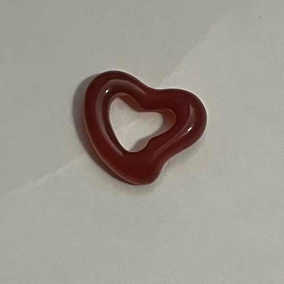 Tiffany & Co. Elsa Peretti Red Carnelian Carved Open Small - Picture 4 of 4